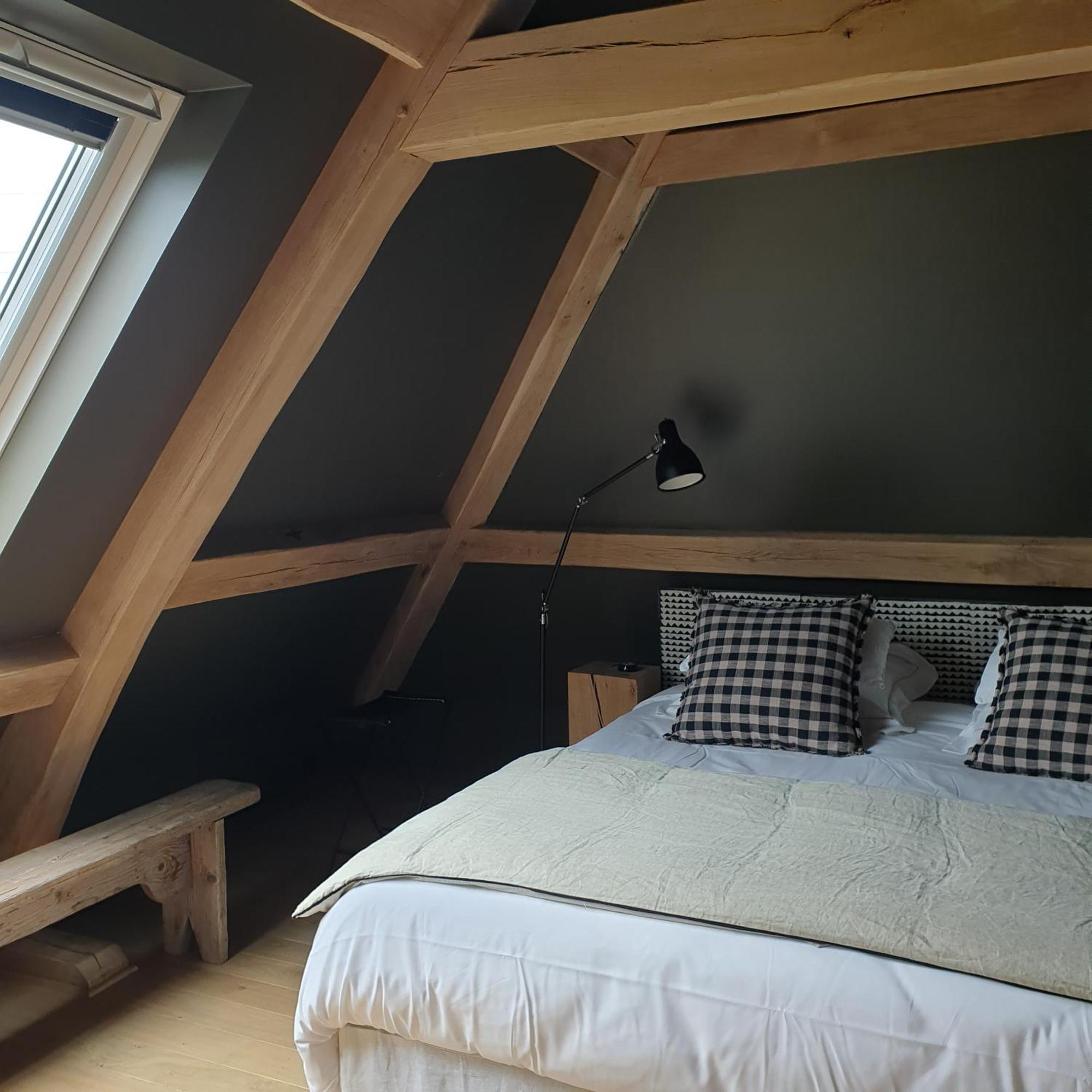 Par Hasard Ou Pas Bed & Breakfast Saint-Martin-aux-Chartrains Exterior photo